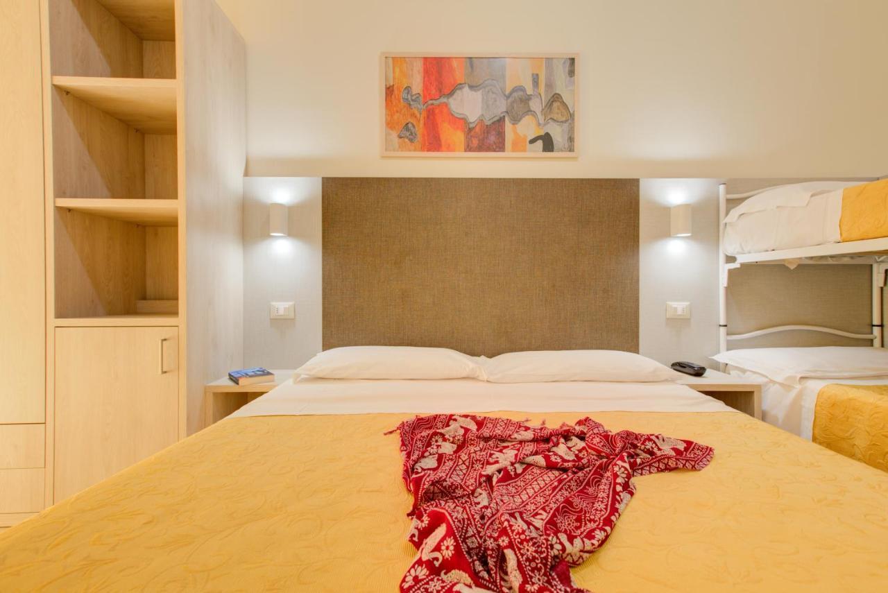 Hotel Reyt Rimini Dış mekan fotoğraf