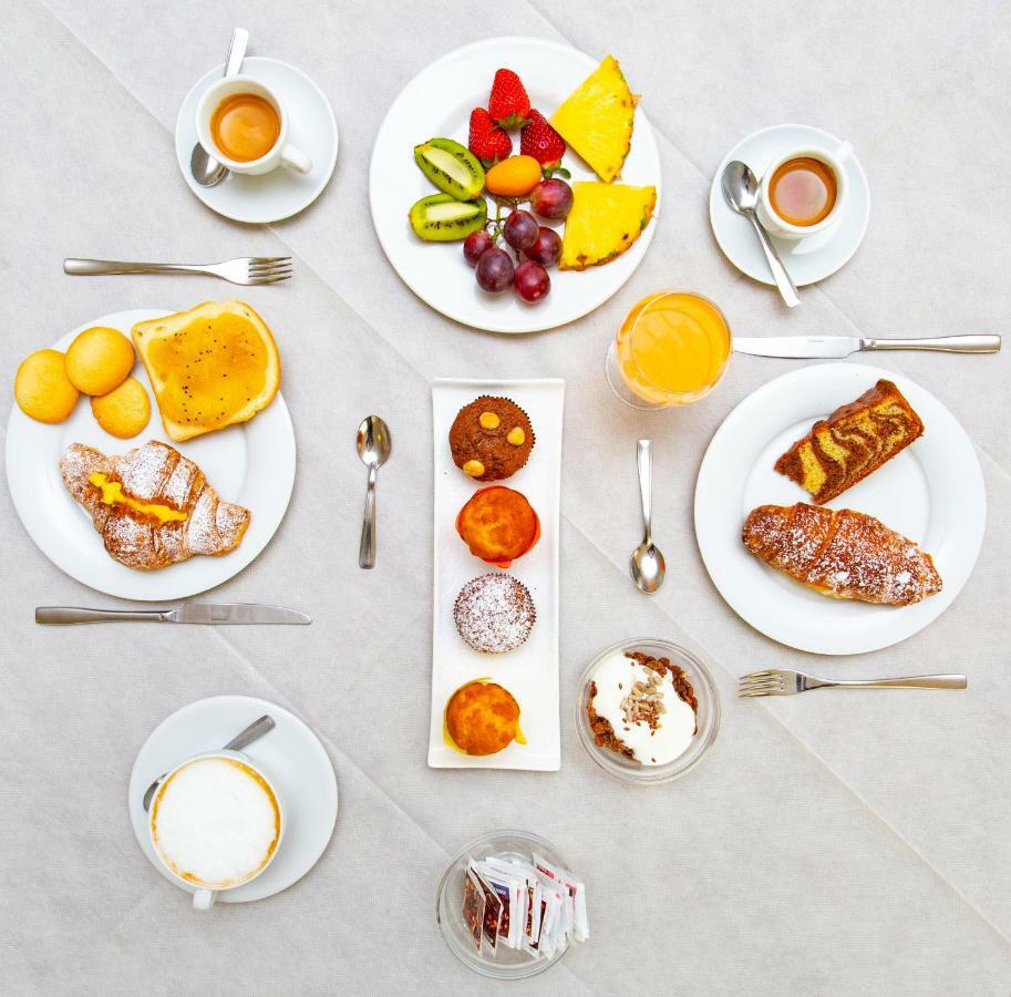 Hotel Reyt Rimini Dış mekan fotoğraf