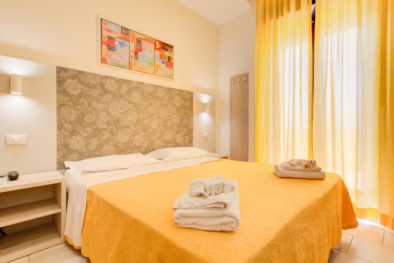 Hotel Reyt Rimini Dış mekan fotoğraf